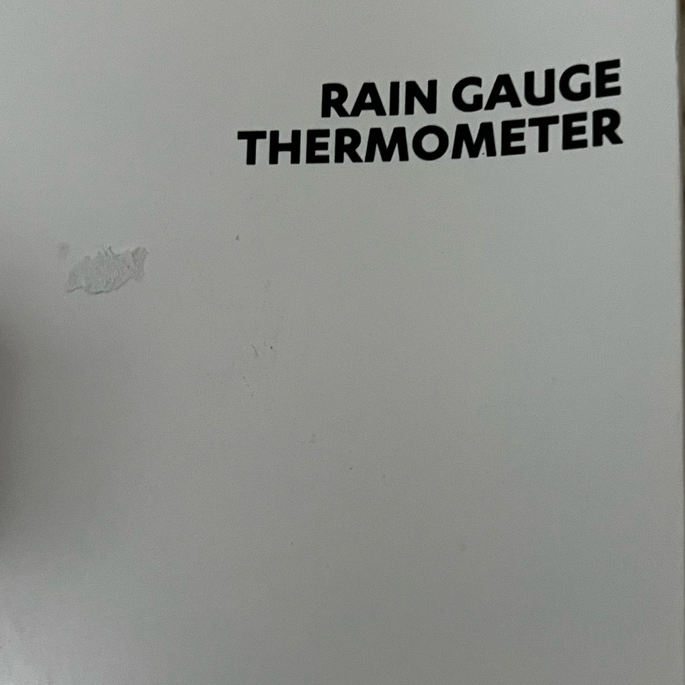 Gold Dragonfly Rain Gauge Thermometer - Picture 5 of 5